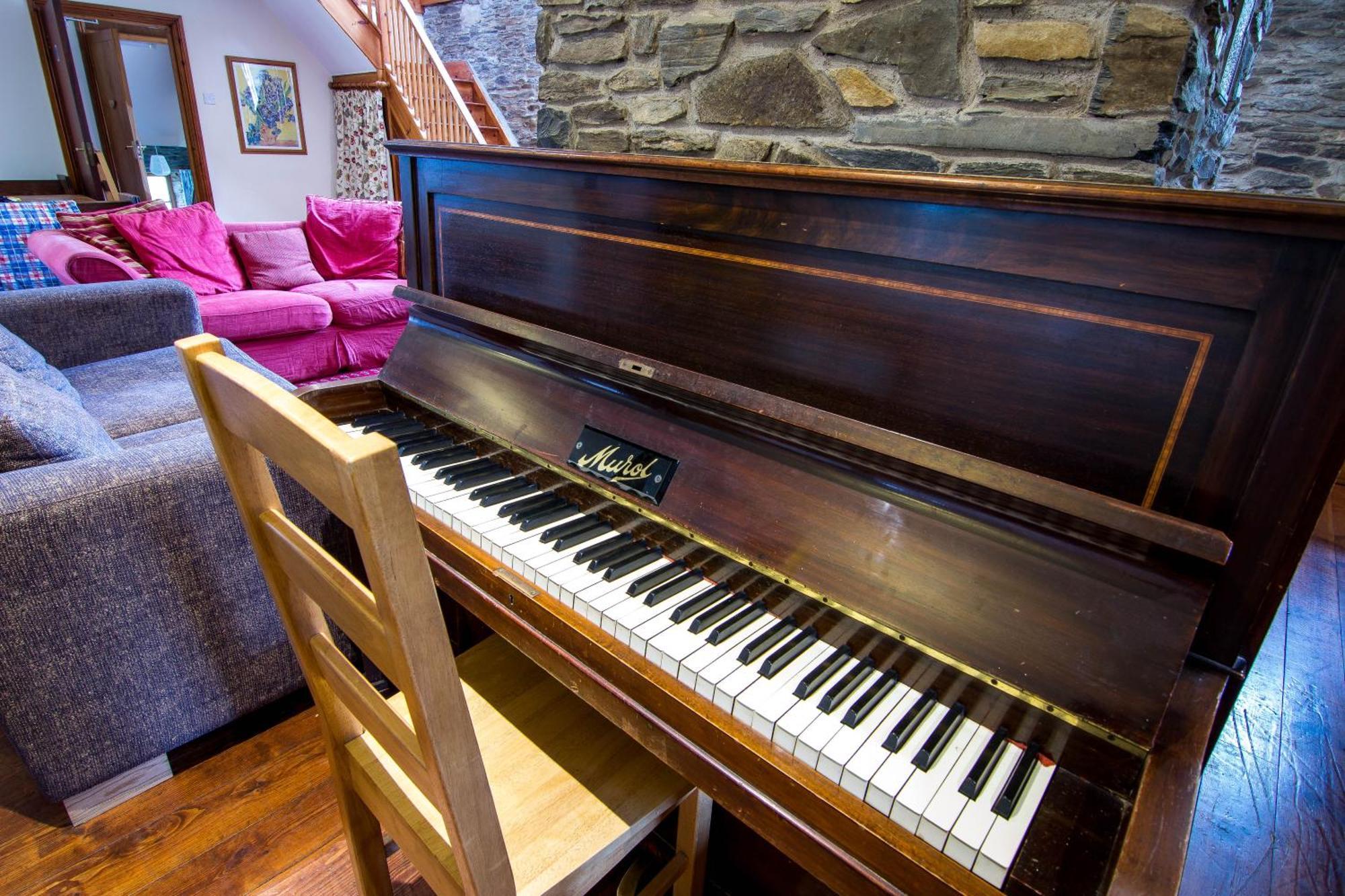 Ceridwen Holiday Homes Llandysul エクステリア 写真