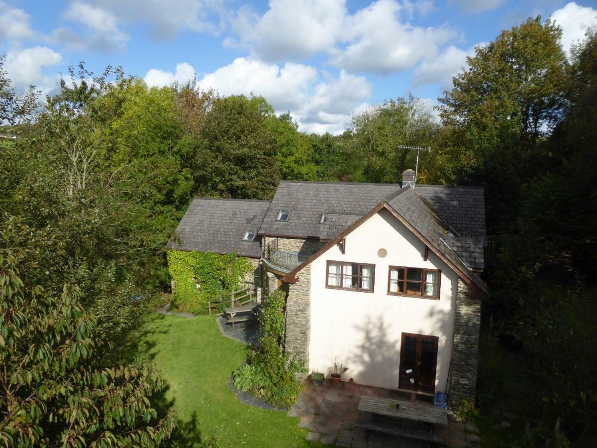 Ceridwen Holiday Homes Llandysul エクステリア 写真